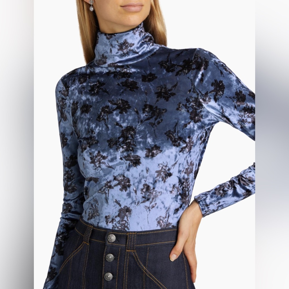 Cinq à Sept Mini Cool Carnation Kiara Top